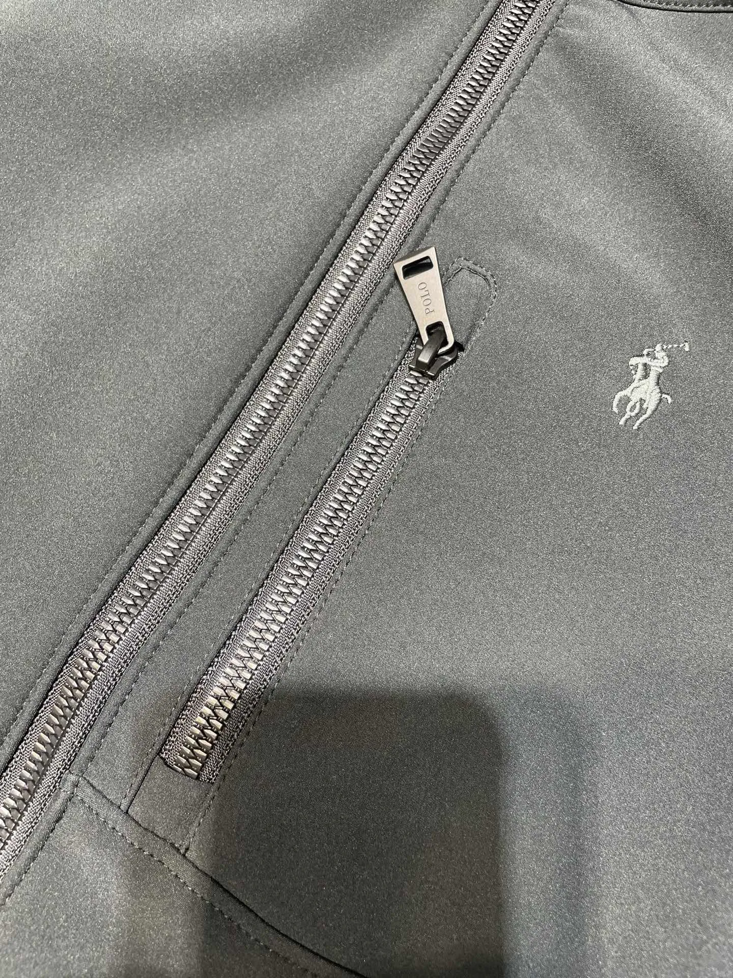P400 Ralph Lauren 🌟 Stylish and handsome, simple and versatile, with exquisite embroidered rubber pattern logo on the chest, customized original fabric, not only crisp and trendy silhouette, but also comfortable to wear, with more delicate yarn size: xs-xxl